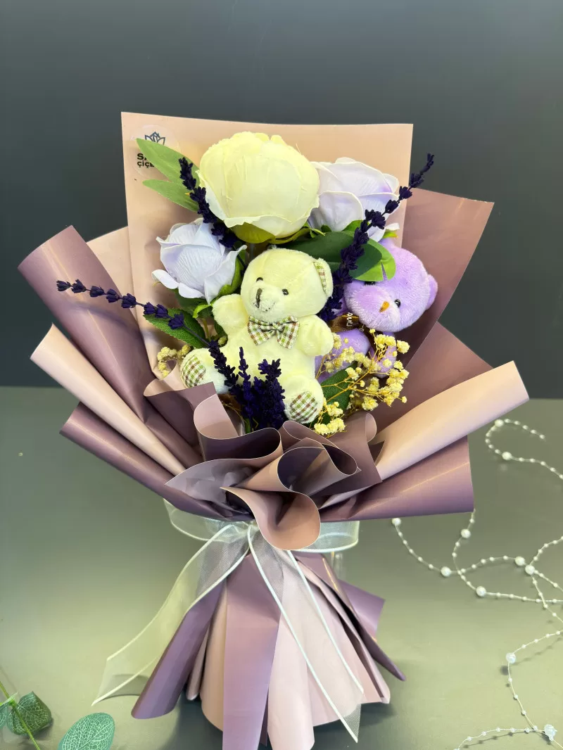 Lila-Krem Ayıcıklı Gül Buketi