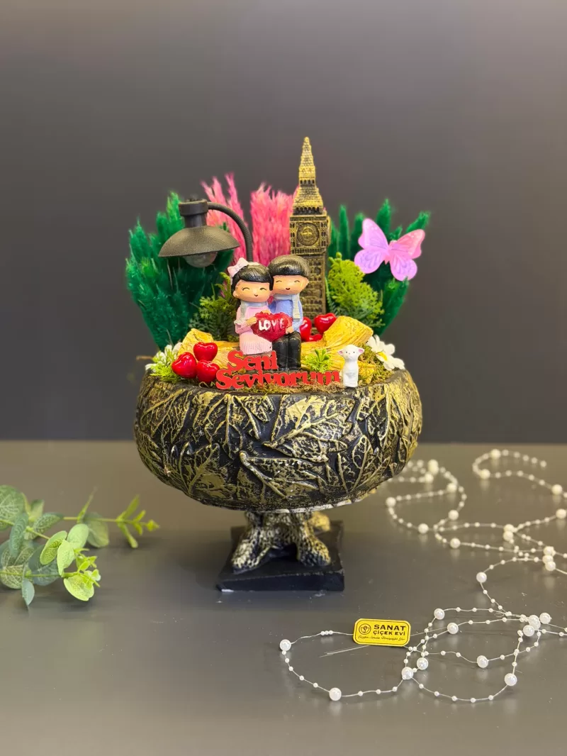 Gebze Beton Saksıda Işıklı Mini Bahçe