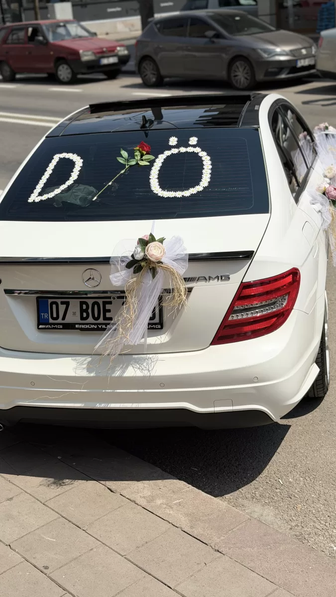Şakayık Detaylı Araç Süsleme