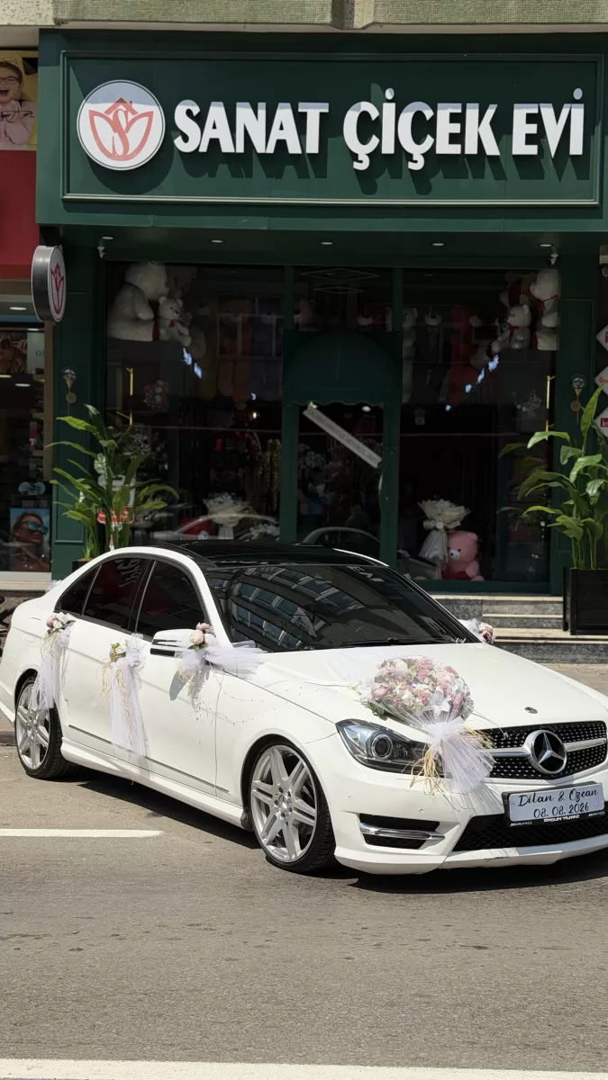 Şakayık Detaylı Araç Süsleme