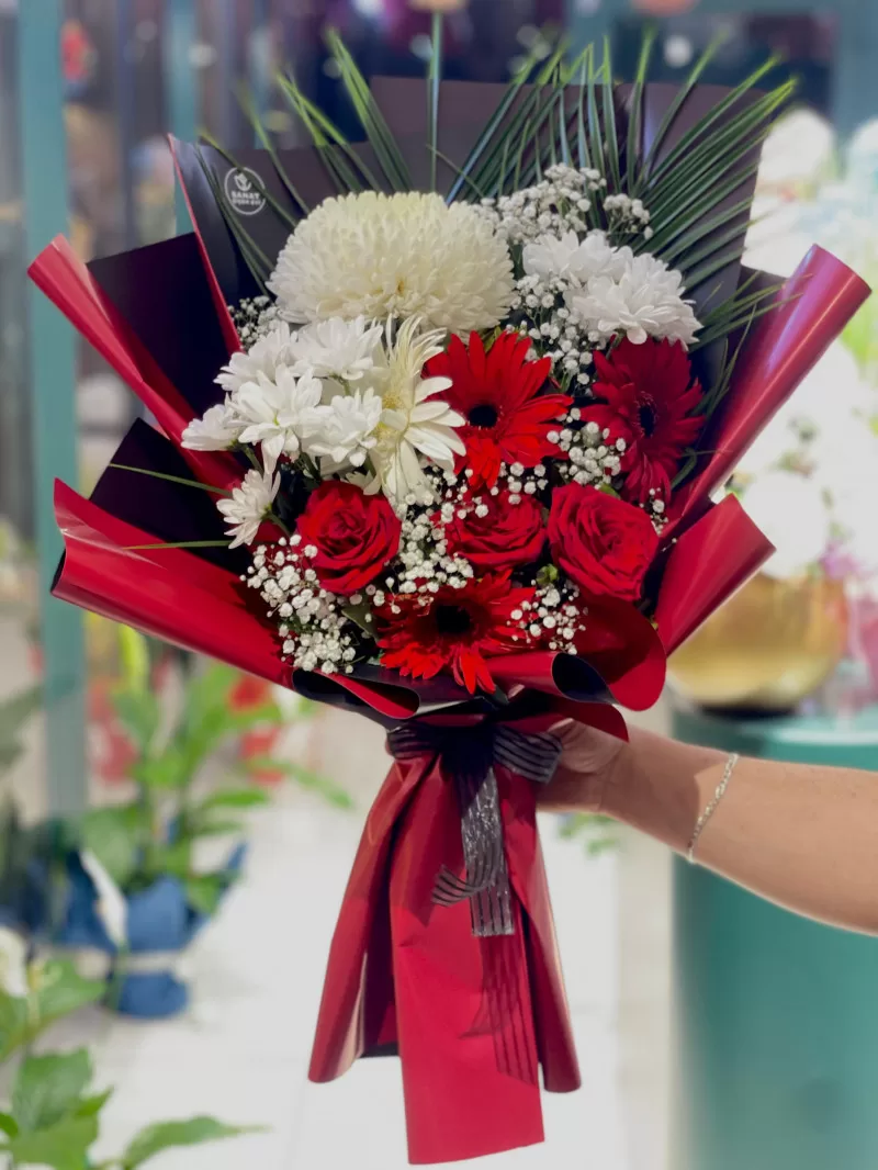 Beyaz Anastasya & Kırmızı Gül Buketi