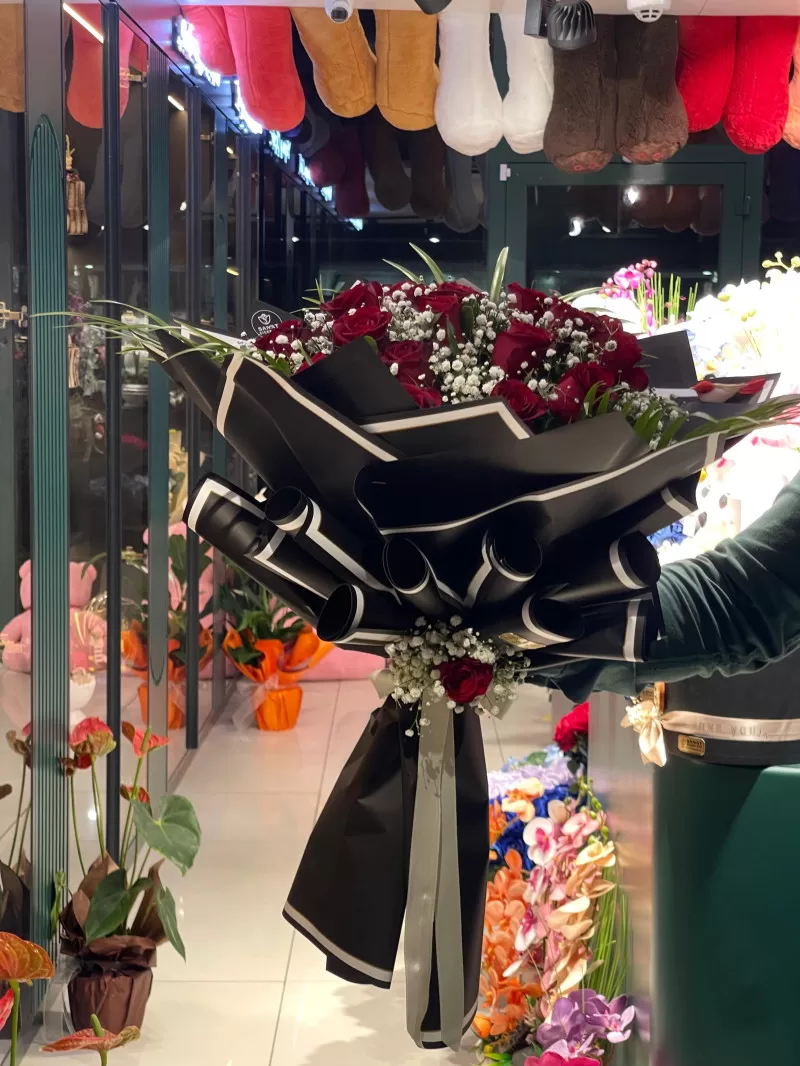 20 Kırmızı Gül Buketi