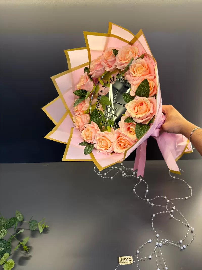 Işıklı Ve Aynalı Yapay Buket