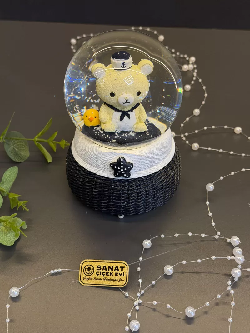 Işıklı Müzikli Ve Otomatik Uçuşan Kar Taneleri Küresi